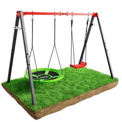 Structură de leagăn dublă cu leagăn cuib și leagăn tip scândură, montată pe gazon